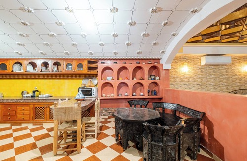 Daoudiate Villa | Spacious 5-bedroom villa in charming Marrakech with WiFi, AC, Private Pool