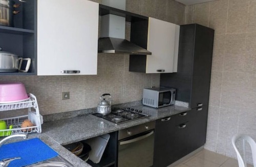 Cite Al Mohammadi Apartment | Spacious apartment: Comfort, Parking and Wi-Fi.