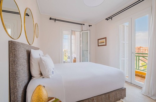 Hivernage Apartment | Spacious Comfort in Winter- 3 Bedrooms & Pool