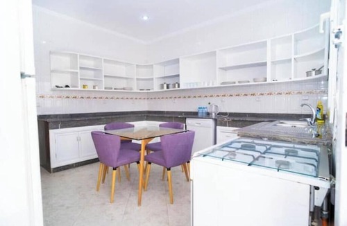 Bni Makada House | Spacious Family Retreat with Private Garden – Comfort in a Central Location