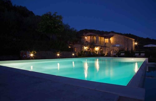 Castiglion Fiorentino Villa | Splendid Villa Immersed In Beautiful Tuscan Hills