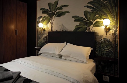 Tsantsabane House | Stay