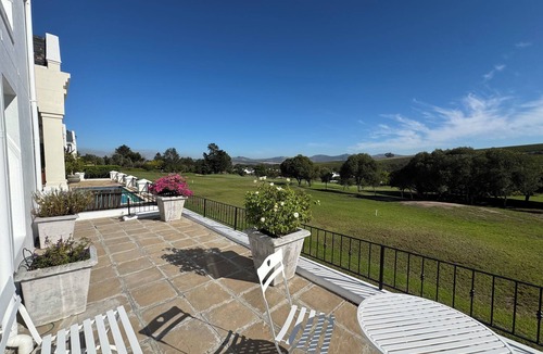 Stellenbosch Villa | Stellenbosch secure living at its finest - Villa in the Winelands