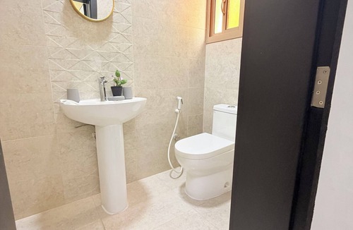 Qudaibiya Apartment | Studio Apartment in Juffair Behind Oasis Mall