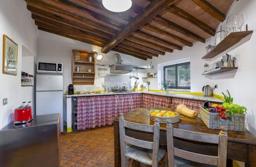 Greve in Chianti Villa | Stunning private villa for 6 people with private pool, A/C, WIFI, TV, patio and panoramic view