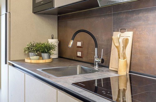 Cupramontana Villa | Stunning private villa for 12 guests with WIFI, A/C, TV, patio and panoramic view