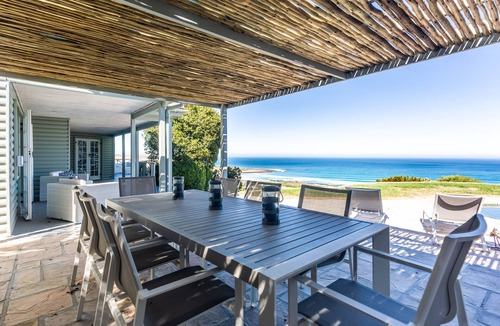 Cape Peninsula House | Stylish and Spacious Luxury Bungalow with Pool and Sea views