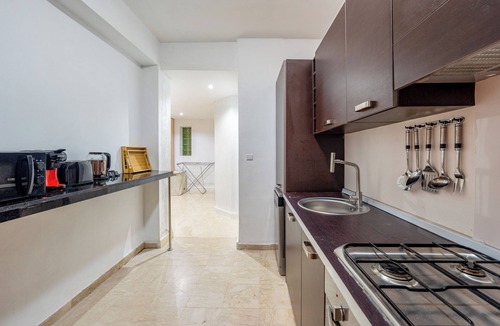 Hivernage Apartment | stylish apartment in Marrakech upper side - AC, Pool and wifi