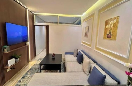 LA GIRONDE Apartment | Stylish App, 5 Min Walk to Casa Port-Casablanca