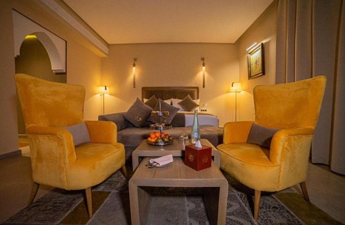 Oumnass Hotel | SUMAHAN SUITES & SPA
