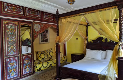 Malabata House | Superb room for 5 people with pool in Tangier
