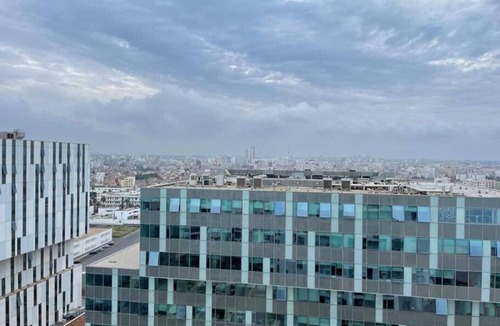 SOUR JDID Apartment | Superb Apartment on 14th floor with Jacuzzi