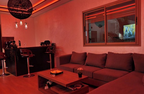 Cherrat Apartment | Superbe Appartement vue sur Piscine à 5 min de la Plage