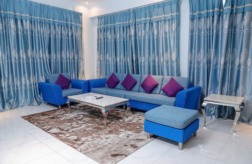 Manama Apartment | Swan Towers centrally located at heart of popular Juffair. near to Grand Mosque