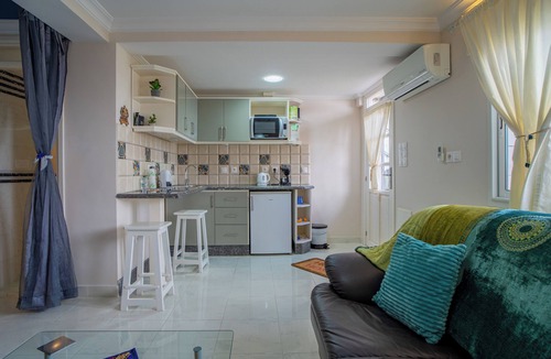 Jbila Apartment | Tangier Luxury Apt and Studios in Private Villa with Pool 5 Minutes from Socco Alto and Golf Course