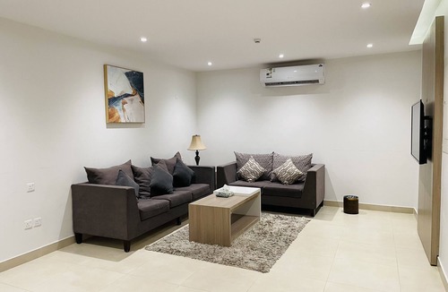 Al Aqrabiyah Apartment | Terrace View 2 serviced apartments