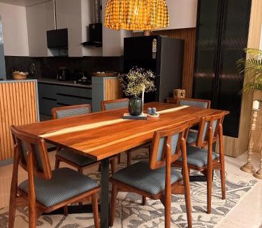 Bullawala Villa | The Aaina House