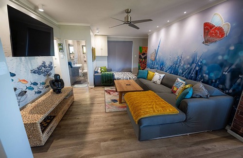 Pringle Bay Cabin | The Butterfly Villa - Family Suite: Ocean & Mountain Views, Private Jacuzzi
