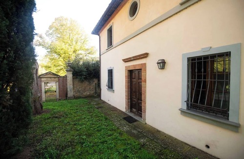 Bagnaia Cottage | The Caretaker - Lilacs - The ancient house of the caretaker