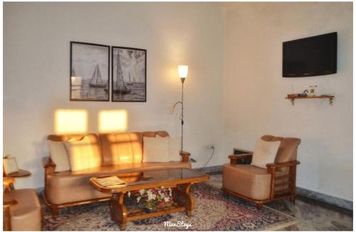 Haridwar Apartment | The Manstays Haridwar - 15 Mins from Har ki Pauri