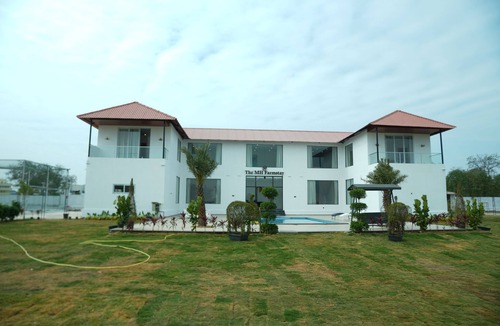 Hyderabad Villa | THE MH Farmstay Hyderabad | Luxury Pool Villa for Parties & Getaways