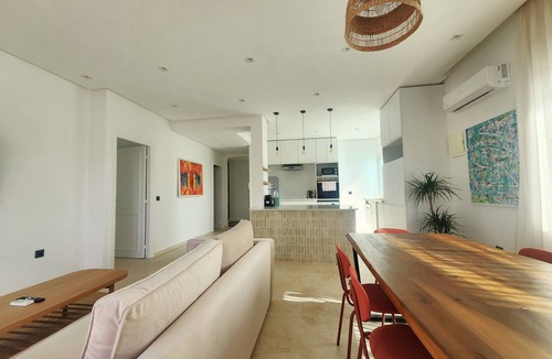RACINE EXTENSION Apartment | The Nineteen Racine by IB Signature Elegant 2BR + Terrace & Garage