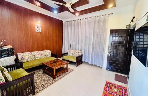 Bullawala Apartment | The Olivewood Flat by Jwalpa Retreat