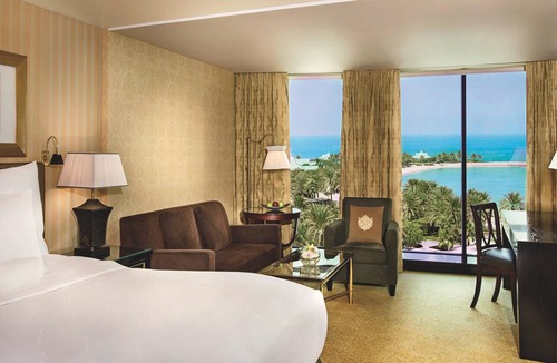 Seef Hotel | The Ritz-Carlton, Bahrain