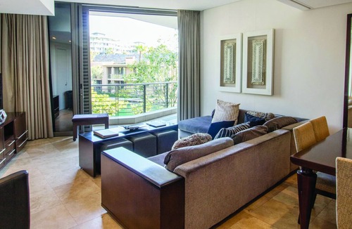 Victoria and Alfred Waterfront Apartment | Three Bedroom Apartment - fully furnished and equipped
