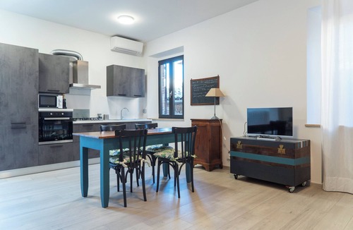 Todi Apartment | Todi center -Elegant apartment with Spectacular View. Unmissable Terrace!