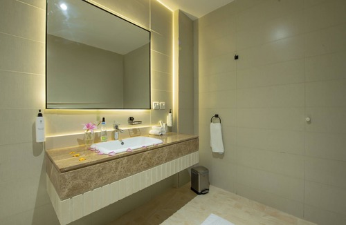 Ar Rawabi Hotel | Towlan Al Rayan Hotel
