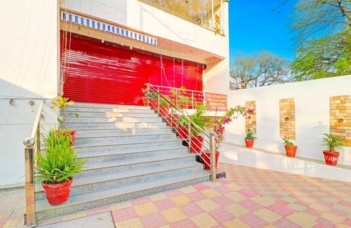 Dehradun House | Townhouse Oak Patel Nagar Dehradun