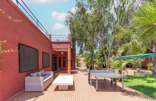District of Sidi Youssef Ben Ali Villa | Très Belle Villa à 2km du Centre de Marrakech sur la rte d Ourika Avec 4 Suites