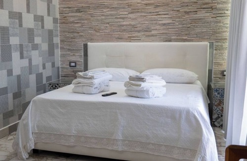 Contursi Terme Bed & Breakfast | Tranquil 1-bedroom bed & breakfast in charming Contursi