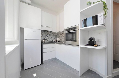 Gianicolense Apartment | Trastevere - luxury & privacy with 4 ensuite bathrooms
