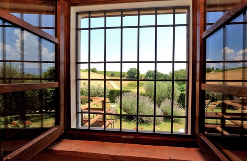 Corbara Apartment | Trianon Country - B - One Bedroom Apartment, Sleeps 4