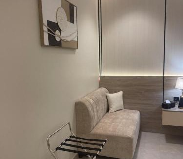 Mizail Apartment | Two-bedroom hotel apartment and a hall close to the campus and services