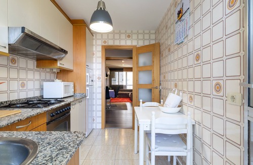 O Grove House | Vacation Apartment in O Grove with Wi-Fi and Air Conditioning
