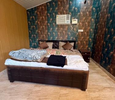 Jogiyana Resort | Valley King Resort