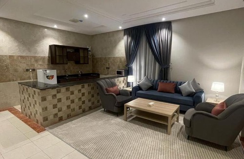 Al Hamra Hotel | Verona serviced apartments فيرونا شقق مخدومة