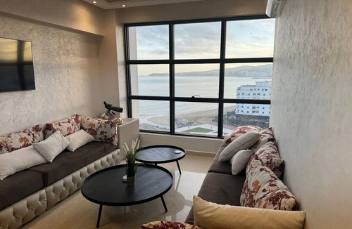 Tangier Apartment | Very bright apartment on the edge of the corniche, sea view