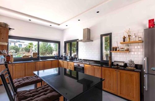 Ounagha Villa | Villa avec piscine, proche de la ville et forêt