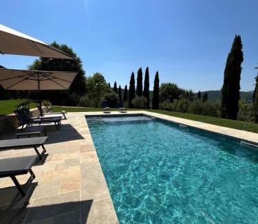 Bivio Lugnano Villa | Villa Casanova - Countryside Villa with Private Pool near Calzolaro
