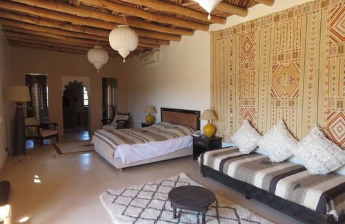 Oumnass Villa | Villa Dar Erka 4 comfortable rooms near Marrakech exclusively
