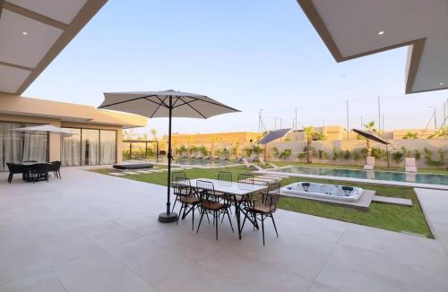 Palmeraie Villa | Villa de Luxe Sans Vis-à-Vis 15 min de Marrakech