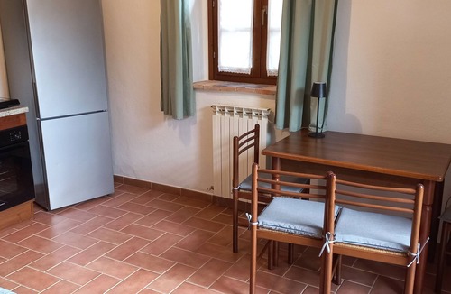 Grutti Apartment | "Villa Elena"—a small apartment in a farmhouse with a pool