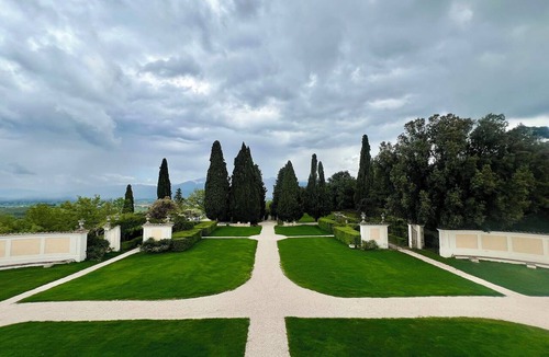 San Brizio Villa | Villa in Terraia with 18 bedrooms sleeps 41