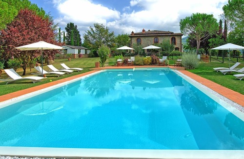 Pergine Valdarno Villa | Villa Marika - Holiday country house with swimming pool in Chianti, Tuscany