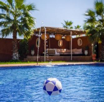 Sidi Abdallah Ghiat Villa | VILLA NOÛR PALACE avec piscine jaccuzi à Marrakech