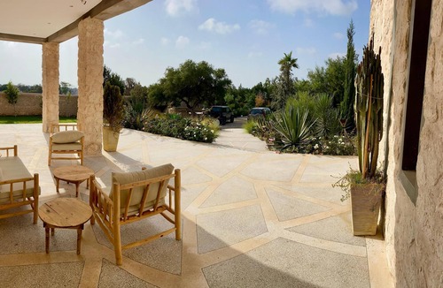 Ounagha Villa | Villa Octagon-with private pool&Heated Jacuzzi-13 min from center Essaouira